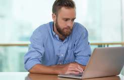 如何向 UTorrent 添加信息哈希